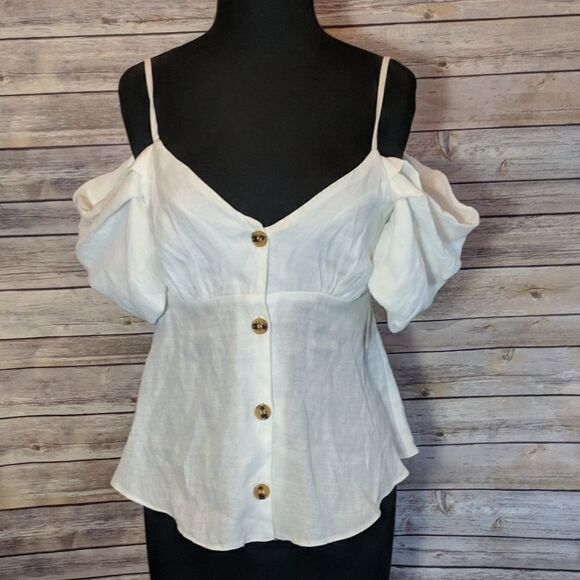 TopShop Cold Shoulder Ivory Button Up - Picture 4 of 7